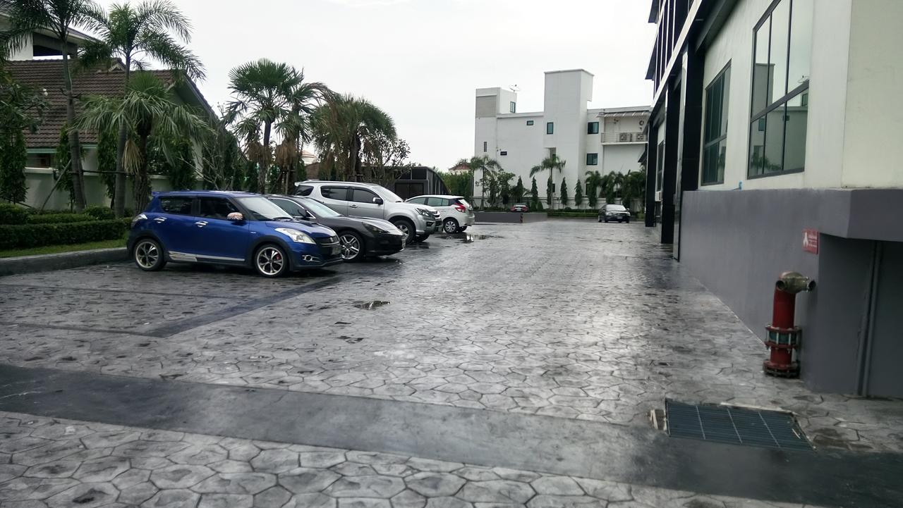 Dusit Grand Condo View Jomtien Beach Dış mekan fotoğraf